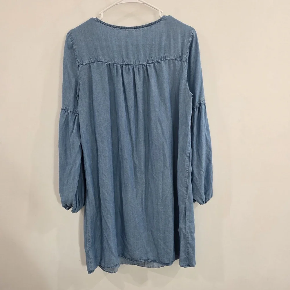Old Navy Womens‎ Dress Size Medium Chambray Embroidered Boho Midi Beach